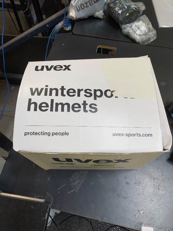 Photo 1 of uvex Instinct Visor - Adjustable ski & Snowboard Helmet with Integrated Visor for Women & Men - Black Matte - Extra Large