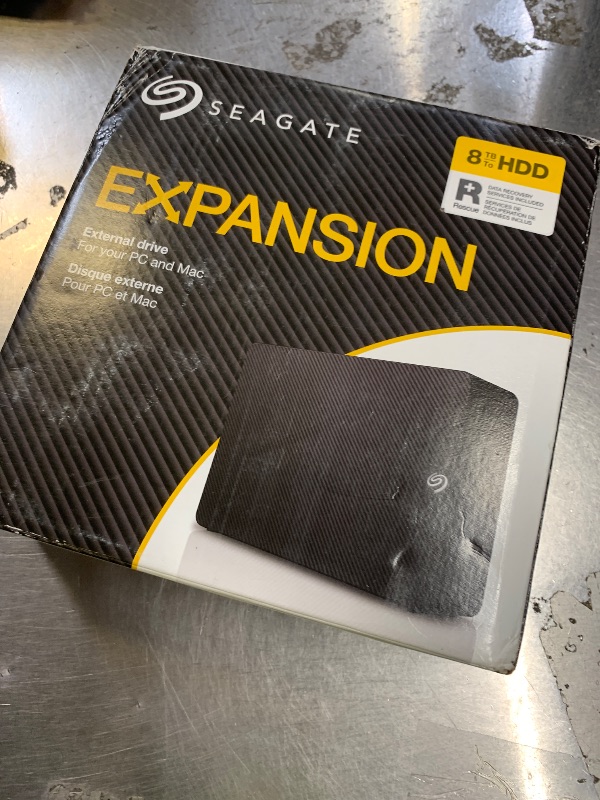 Photo 1 of Seagate Expansion 6TB External Hard Drive HDD - USB 3.0, with Rescue Data Recovery Services (STKP6000400)