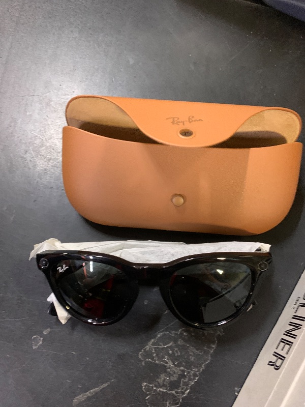 Photo 1 of Ray-Ban Meta (Gen 2), Headliner, Shiny Black | Smart AI Glasses for Men, Women — 2x Battery Life — 3K Ultra HD Resolution — 12 MP Ultra-Wide Camera, Audio, Video — Green Lenses — Wearable Technology