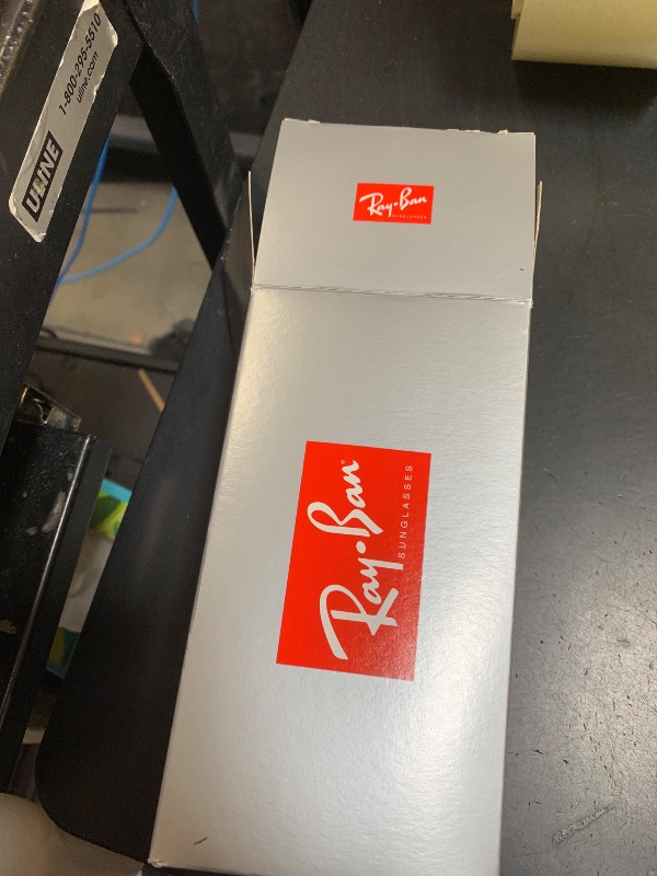 Photo 1 of Ray-Ban RB8331M F002H2 61MM Black/Plastic Lens Purple/Silver Mirror Polarized Chromance Aviator Sunglasses for Men +Bundle with Accessory Eyewear Kit