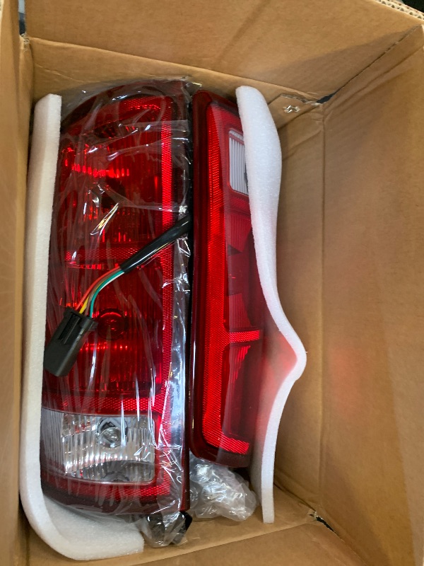 Photo 1 of Nakuuly Tail Lights Assembly Compatible With 2002-2006 Dodge Ram 1500 2500 3500 Pickup Halogen Type NON-LED Model Driver and Passenger Side Taillights Brake Signal Rear Lamp with Bulbs and Harness