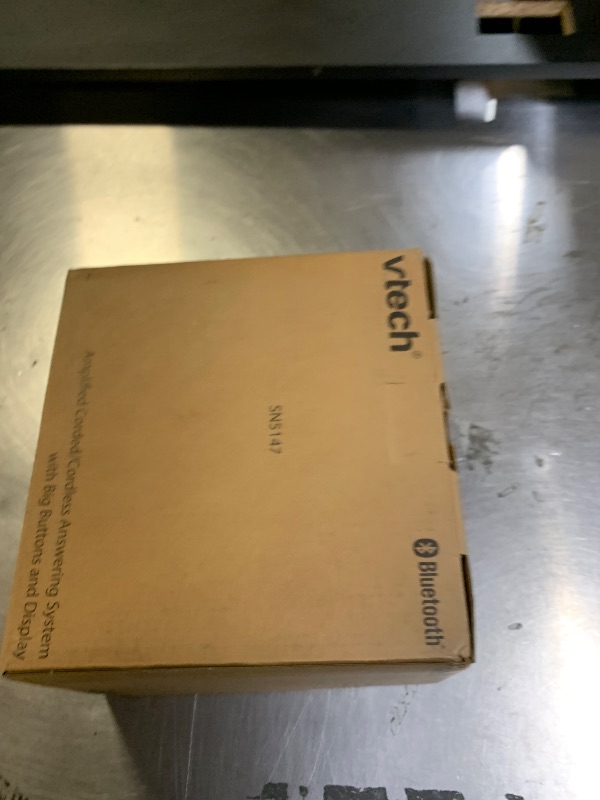 Photo 1 of VTech SN5147 Amplified Corded/Cordless Senior Phone with Answering Machine, Big Buttons, 90dB Extra-Loud Visual Ringer, 50dB Audio Assist, Call Blocker, White