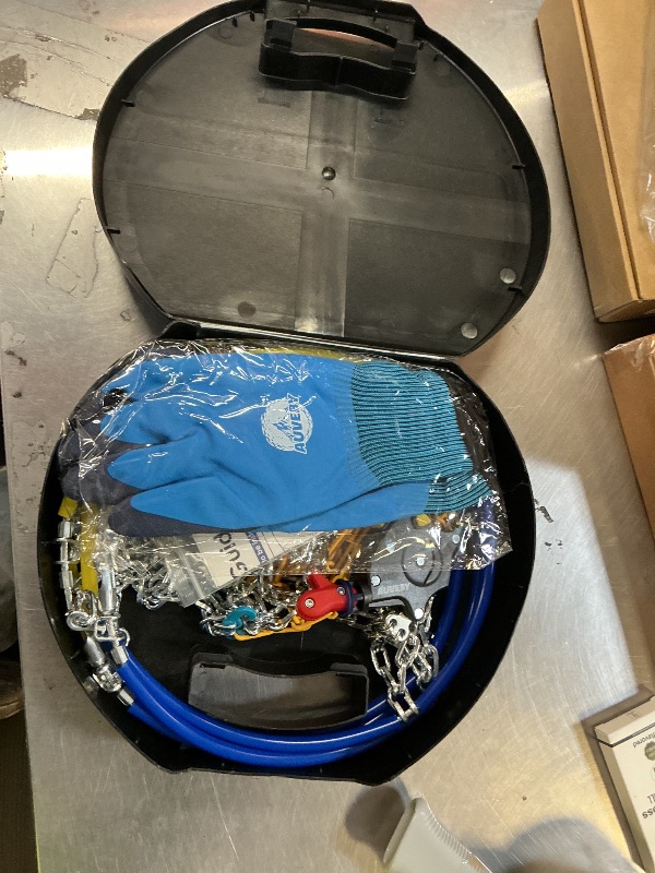 Photo 1 of Snow-Chains Auto Fixing 1 Min Quick Fit Easy Installation Tire-Chains, Portable Reusable Universal Emergency Tire Traction Chain for Passenger Car, Pickup Trucks and SUV - Set of 2 (HKN-90)