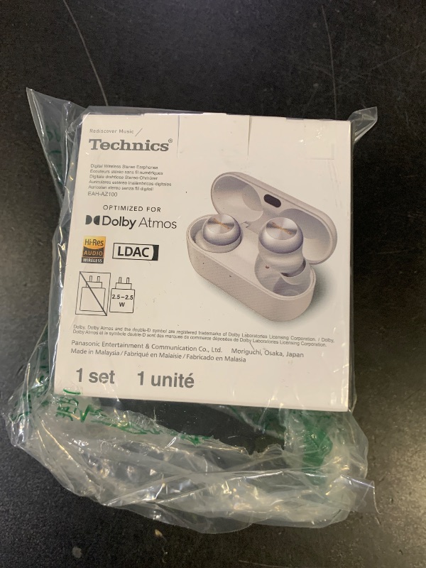 Photo 1 of technics digital wireless stereo headphones silver