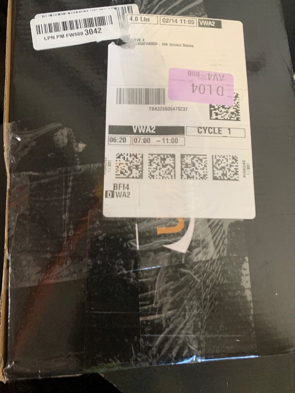 Photo 1 of Partsam 31LED Amber Cab Marker Light Waterproof Top Roof Running Cab Lights Compatible with Peterbilt/Kenworth/Freightliner//Western Star/Mack/International/Paccar Trailer Trucks