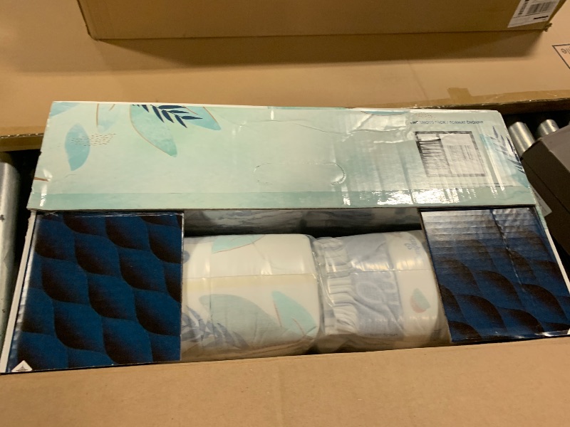 Photo 1 of Pampers Pure Protection Baby Diapers, Size 4 (22-37 lbs), 108 Count, Up to 100% Leakproof, Premium Plant-Based Skin Protection, Hypoallergenic Soft Diapers