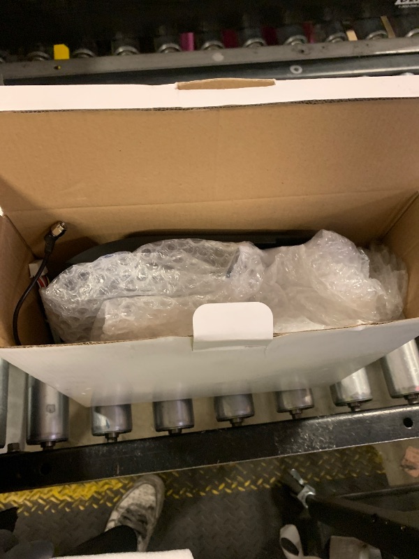 Photo 1 of Naifay Android Car Radio for Toyota Prius 2004 2005 2006 2007 2008 2009 (Non J.B.L Version), 9inch Touch Screen for Toyota Prius Head Unit with Carplay Android Auto Bluetooth FM GPS WiFi SWC Camera