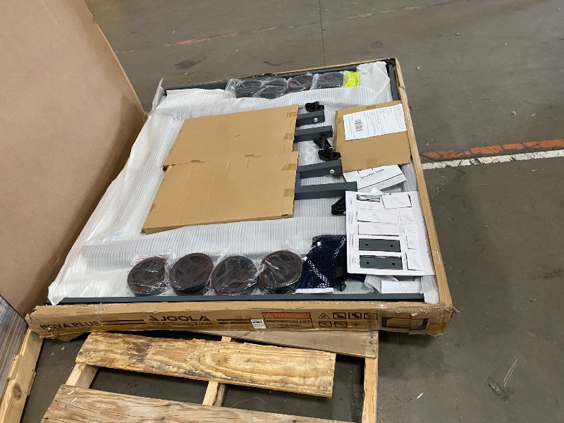 Photo 1 of *************MISSING THE NET**************
JOOLA Nova Pro Plus Indoor/Outdoor Table Tennis Table with Weatherproof