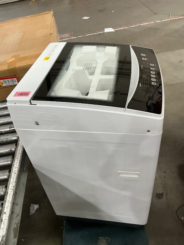 Photo 1 of ***************Dented *****
BLACK+DECKER Small Portable Washer, Washing Machine for Household Use, Portable Washer 2.0 Cu. Ft. with 6 Cycles, Transparent Lid & LED Display