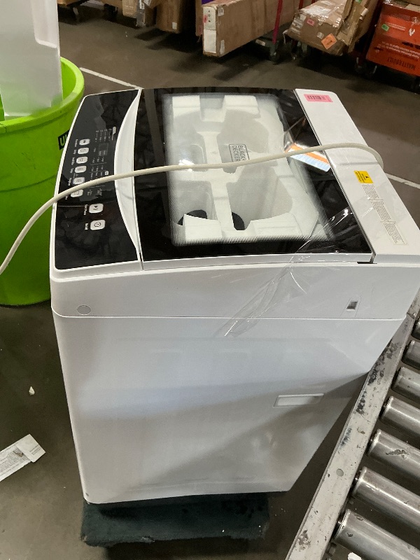 Photo 1 of ***************Dented *****
BLACK+DECKER Small Portable Washer, Washing Machine for Household Use, Portable Washer 2.0 Cu. Ft. with 6 Cycles, Transparent Lid & LED Display