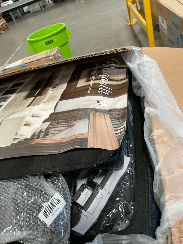 Photo 1 of ****Not complete set*****

Vesgantti 108" U Shaped Sectional Couch, Deep Seat Cloud Modular Sectional Sofa with 2 Ottoman, Modern Chenille Cloud Sofa Height Adjustable for Living Room, Bedroom and Apartment, Blue