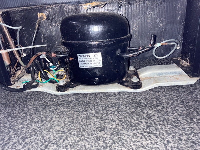 Photo 1 of *********HEAVILY USED WITH SOME MINOR DENTS/SCRATCHES***********
Mini Fridge