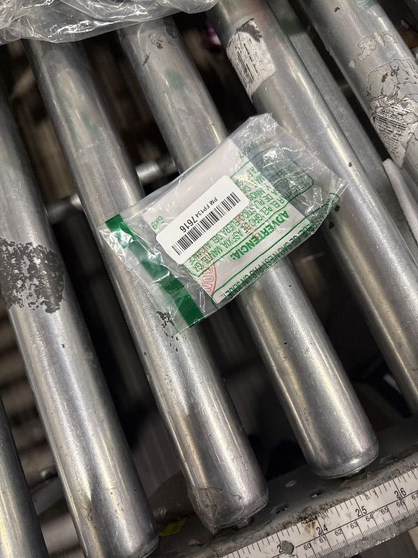 Photo 1 of (3Pcs) Dad's Know a Lot Grandpas Know Everything Sticker, Gifts Dad Decorate Books Laptop Phone, Water Bottles Kindles Stickers, Tumbler Sticker Waterproof Vinyl Decorate Sticker 3" Inch