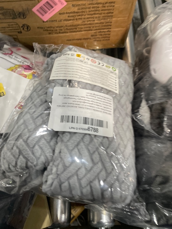 Photo 1 of 1 pcs Elastic Dining Chair Cover-Household Essentials - Stretch Fabric Furniture Protector, Washable Anti-Slip Chair Slipcover for Dining Room, Household Essentials for Home/Party/Events (Medium Gray)