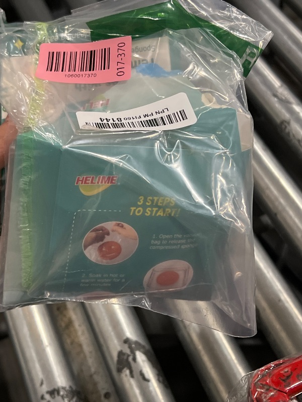 Photo 1 of ** PARTIAL SET ** HELIME Scrub Sponges Dish Scrubber, Non-Scratch Multi-Functional Color Sponge, Temperature Controlled Cleaning Pads, Dishwasher Safe for Kitchen, Bathroom, Stain Odor Resistant BPA Free Polymer Foam