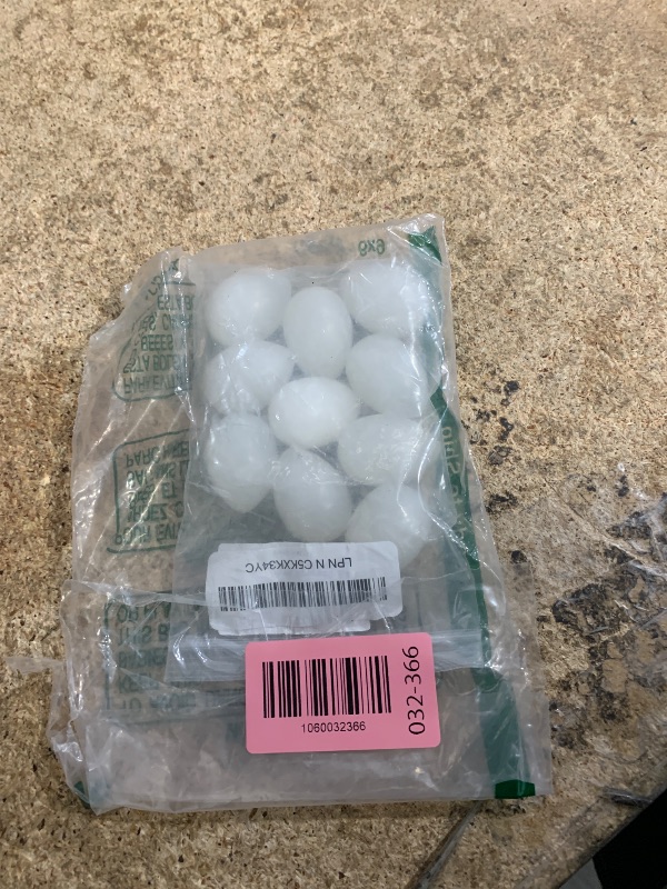 Photo 1 of 10pcs Solid Parrot Plastic Fake Eggs Realistic, Simulated Fake Bird Eggs for Hatching, Mini Macaw Cockatoo African Grey Eclectus, Trick Birds to Stop Laying Eggs?37mm*27mm