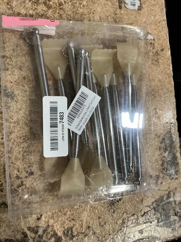 Photo 1 of 10 Pack Stainless Steel Telescopic Back Scratchers - Extendable 16.5 to 42cm, Bulk Gifts for Men Women, Portable Itch Relief Tool (Silver)