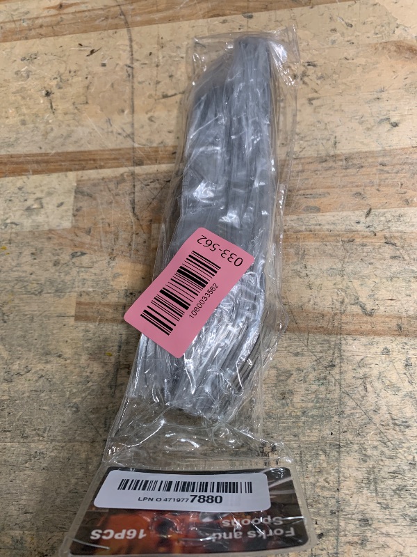 Photo 1 of 16 Pcs Forks and Spoons Silverware Set,Food Grade Stainless Steel Flatware Cutlery Set for Home,Kitchen and Restaurant,Mirror Polished,Dishwasher Safe - 8 Dinner Fork(8 inch) and 8 Teaspoon(6.5 inch)