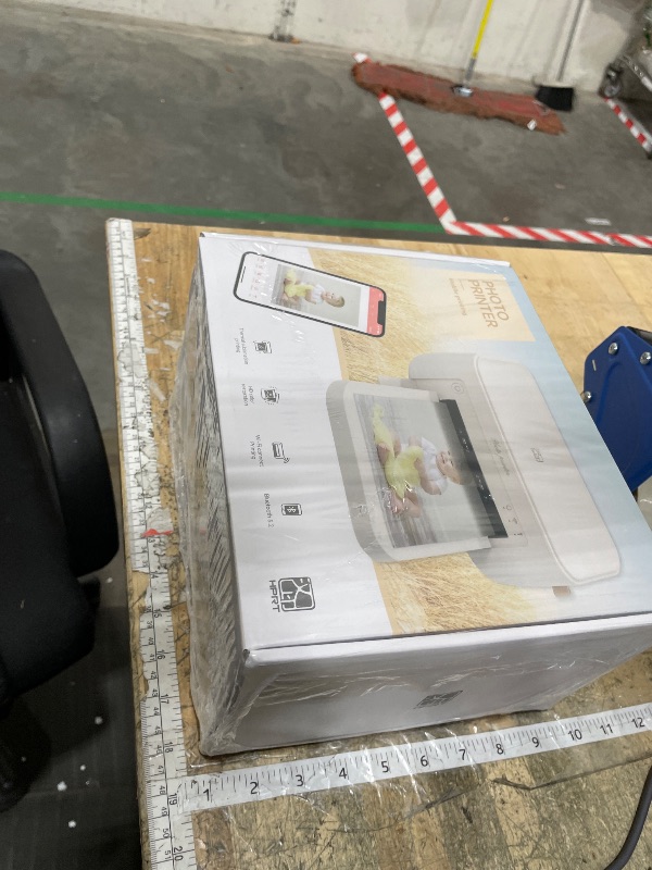 Photo 1 of **FACTORY SEALED** HPRT 4x6 Photo Printer with 108 Sheets & 2 Ribbons, Portable Picture Printer for iPhone & Android Smartphones, Instant Phone Photo Printer, Dye Sublimation, Home Use, Ideal Gift, Beige
