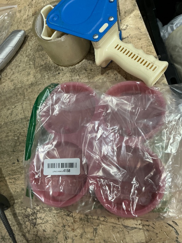 Photo 1 of (300 Design Optional) MUBYOK M02 4inch Circles with Holes 4 Cavity Silicone Freshie Mold for Baking Aroma Beads Car Freshie Supplies