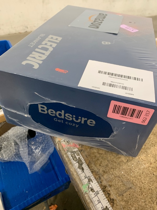 View 2 of (factory sealed) (see images) Bedsure Electric Blanket Twin - Soft Flannel Heated Blanket Twin Size, GentleSoft Fast Heating with 10 Time Settings & 6 Heat Settings, Warm Gift for Grandma (62x84 inches, Grey)