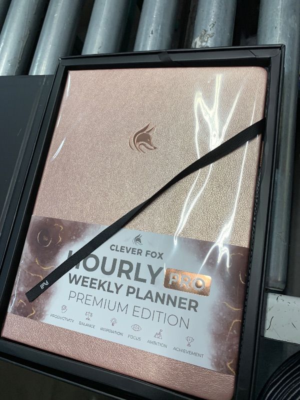 Photo 1 of ***FACTORY SEALED***Clever Fox Hourly Planner PRO Premium – Undated Schedule Planner with Daily Time Slots – Personal Organizer Notebook for Time Management – Weekly & Monthly Life Journal, A4 size (Rose Gold)
