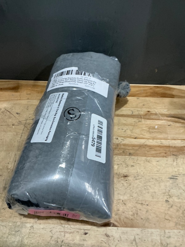 Photo 1 of 1 Pack  Calming Blankets Fluffy Premium Fleece Pet Blanket Soft Sherpa Throw for Dog Puppy Cat Beige/Black/Grey Small (23" x16'')