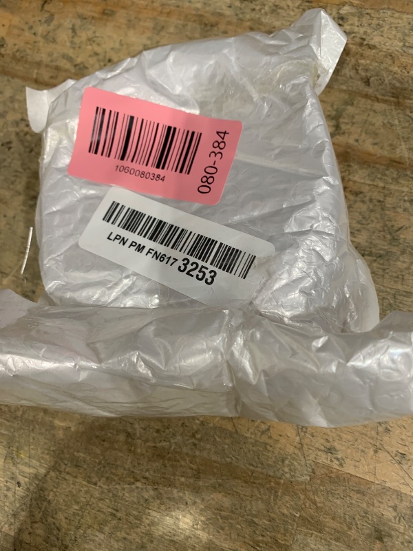 Photo 1 of 1 Pcs Replacement 40 oz Tumbler Lid Compatible with Stanley Cup, Dustproof Spill Proof Splash Resistant Tumbler Covers Fit for Stanley Tumbler and More Coffee Mugs (Purple)