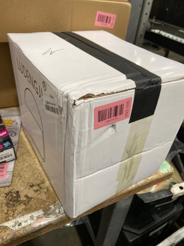 Photo 1 of
LUDENGJI Modern Metal Candle Warmer lamp Compatible with Yankee Candle Large Jar, with Timer Warmer Candle Lamp, Suitable for Melting and Heating Jam...