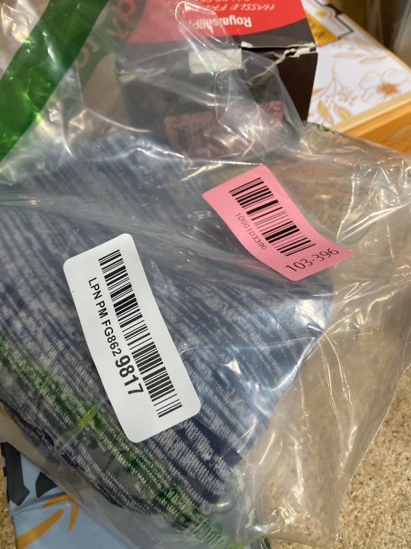 Photo 1 of 1 Pc Dog Sweaters for Small Dogs Girl Boy Winter Fleece Clothes Warm Soft Dog Sweatshirt Outfit for Dogs Cats Pet Apparel