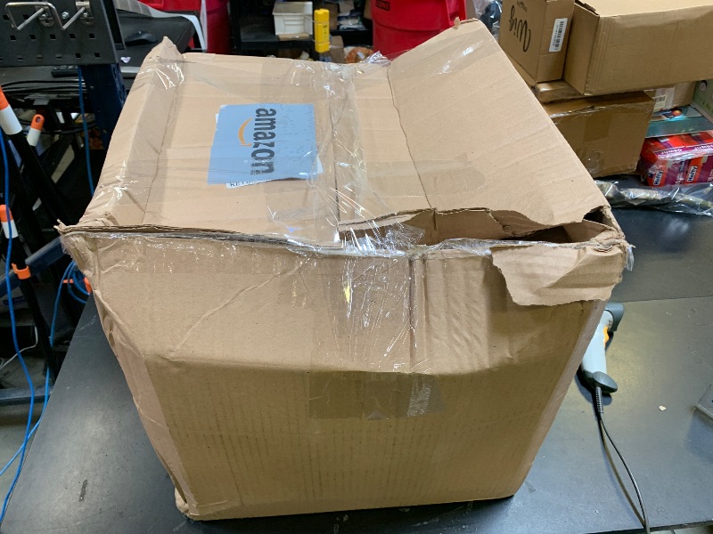 Photo 1 of UNIKOME Goose Feather Down Comforter with Pinch Pleat Design -20% Extra Fill, 116oz, All Season Duvet Insert with Cotton Cover, Cloud-Like Fluffiness Down Fiber Comforters (Green, Cal King, 108"X94")