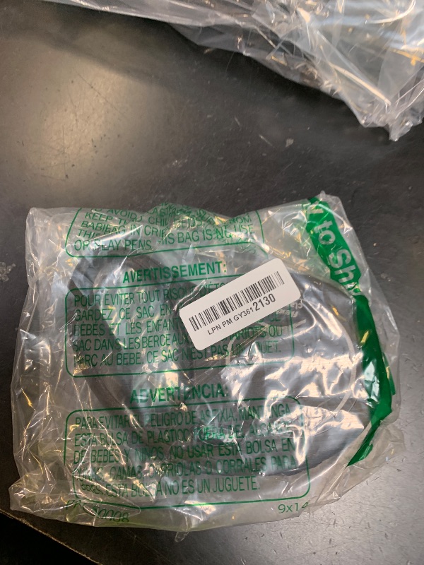 Photo 1 of FLEXI New Classic Tape Retractable Dog Leash for Large Dogs Upto 110 lbs. – 16 ft., Black | Tangle Free Pet Walking Leash with One-Handed Brake, Pause, Lock|German Quality Product