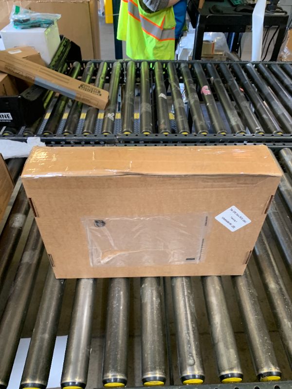 Photo 1 of MACBOOK PRO