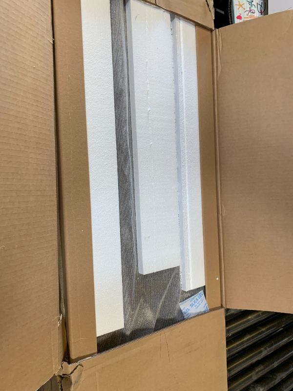 Photo 1 of **DAMAGED** UNKNOWN WHITE BENCH