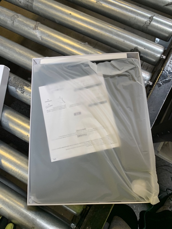 Photo 1 of RAYMCRAFT for ipad Pro 13 inch Case with Keyboard (M5 2025 / M4 2024), Magic Keyboard with Pencil Buckle, 11 Colors Backlight, Stain-Resistant Surface, Multi-Touch Trackpad, Magnetic Stand, White