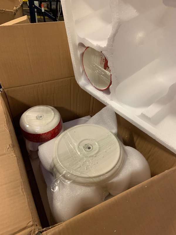 Photo 1 of MALACASA Plates and Bowls Sets, 18 Pieces Christmas Porcelain Dinnerware Set for 6, Ceramic Dishware Dishes Kitchen Dining Ware Set, Microwave and Dishwasher Safe, Series LUNA-Christmas Tree