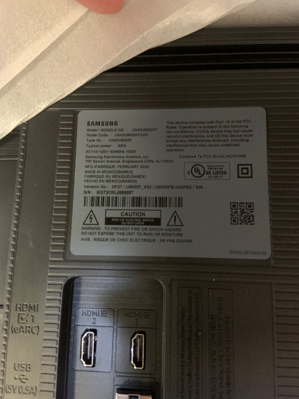 Photo 1 of Roku Smart TV – 43-Inch Select Series, 4K HDR TV – RokuTV with Enhanced Voice Remote – Flat Screen LED Television with Wi-Fi for Streaming Live Local News, Sports, Family Entertainment