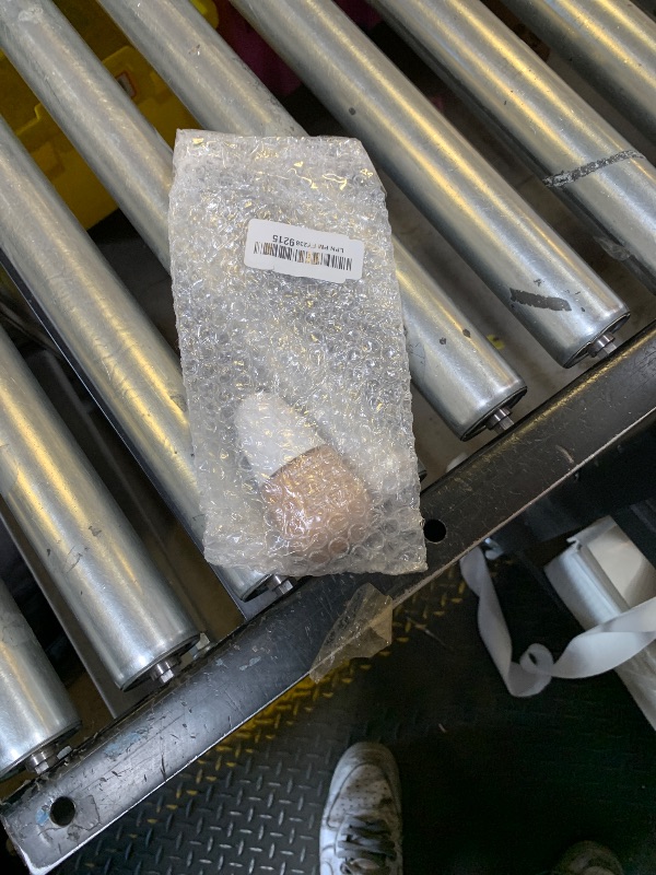 Photo 1 of Clinique Even Better Clinical Serum Liquid Foundation SPF 25 With Vitamin C, Salicylic Acid + Hyaluronic Acid For Combination to Oily Skin Types | Full Coverage + Matte Finish, Cream Chamois, 1 Fl Oz