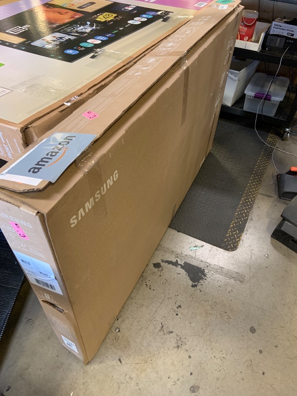 Photo 1 of Samsung 65-Inch Class QLED Q7F Series Samsung Vision AI Smart TV (2025 Model, 65Q7F) Quantum HDR, Object Tracking Sound Lite, Q4 AI Gen1 Processor, 4K upscaling, Gaming Hub, Alexa Built-in