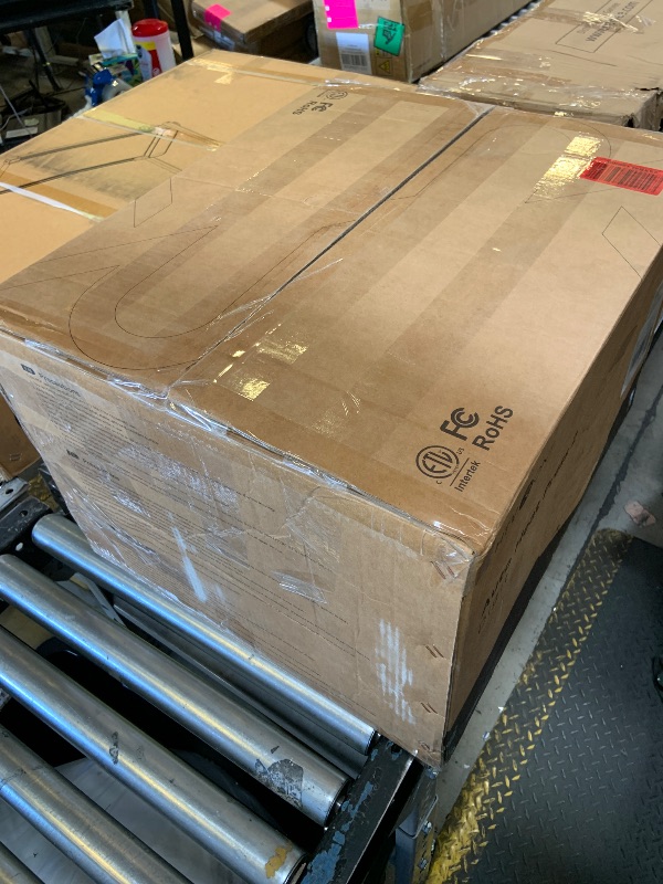 Photo 1 of HTVRONT Auto Heat Press 2 - Heat Press Machine for T Shirts with Adjustable Pressure & Higher Heating Height, Heats Up Fast & Evenly Heat Press 15x15 for HTV, Sublimation, Heat Transfer Projects