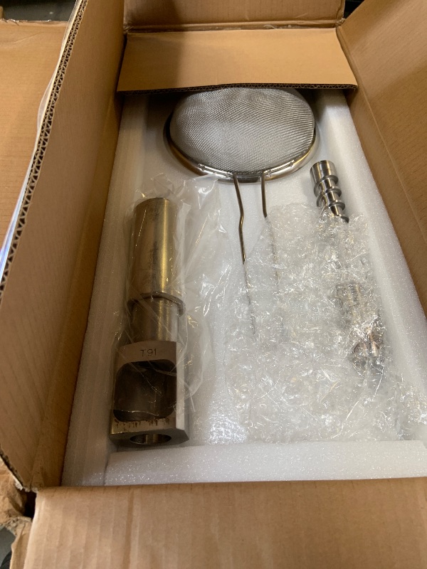 Photo 1 of CGOLDENWALL 3000W Commercial Oil Press Machine Oil Extractor Expeller with Intelligent Temperature Controller/Industrial Motor/All Stainless Steel/CE (110V, US Plug)