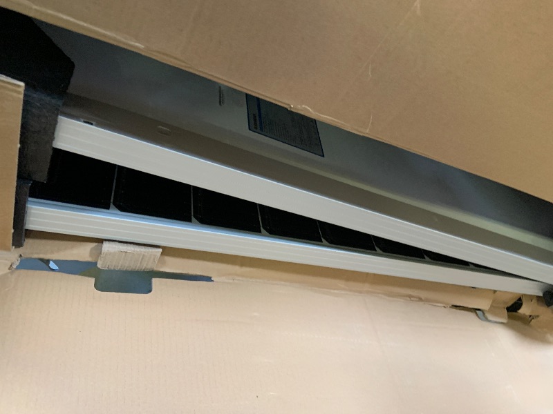 Photo 1 of Renogy 400 Watts 12 Volts Monocrystalline Solar RV Kit Off-Grid Kit with Adventurer 30A PWM LCD Charge Controller+ Mounting Brackets+ Male and Female Connectors+Solar Cables+Cable Entry housing