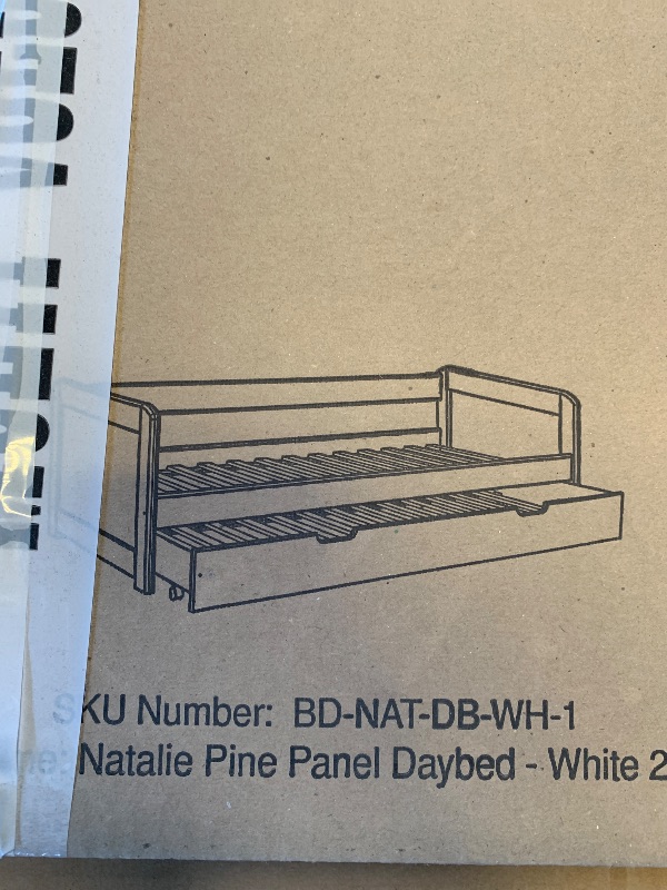 Photo 1 of Natalie Pine Panel Daybed (White)