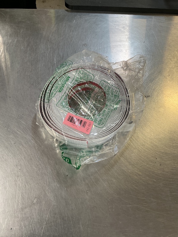 Photo 1 of 1.6 Inch x 40 Feet Wall Corner Protector Peel and Stick Corner Trim Molding Strip Self Adhesive Wall Edge Protectors Guards for Edge Ceiling, White