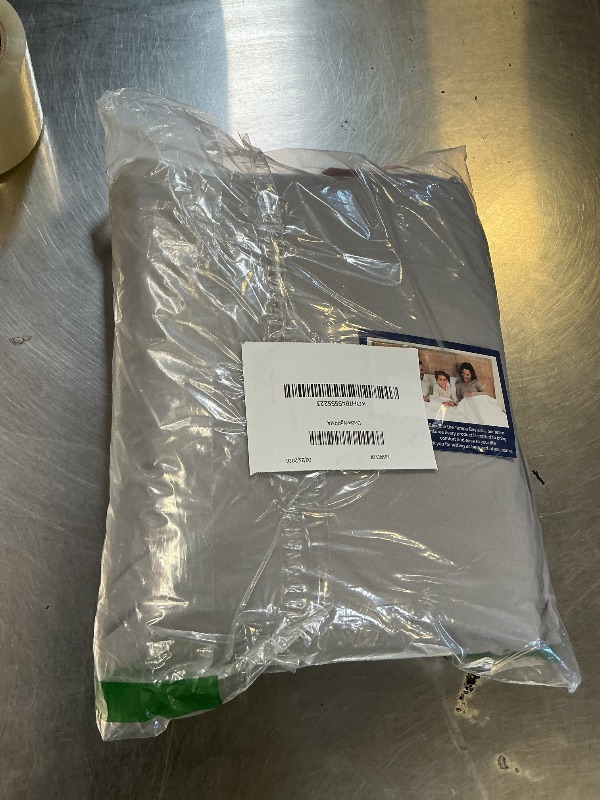 Photo 1 of King Size 4 Piece Sheet Set - Comfy Breathable & Cooling Bed Sheets Set - Hotel Luxury Bedding for Women, Men, Kids, Teens, Boys & Girls - Deep Pockets, Soft and Wrinkle Free - Oeko-Tex - Light Grey