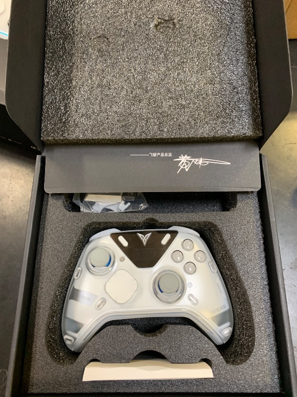 Photo 1 of FLYDIGI Apex 5 PC Controller, Forceflex Joystick 2.0, ForceAdapt Triggers, 3ms Ultra-Low Latency, RGB Light Bar, Full-Color LCD Display,1500mAh Battery PC/NS/Android/TV