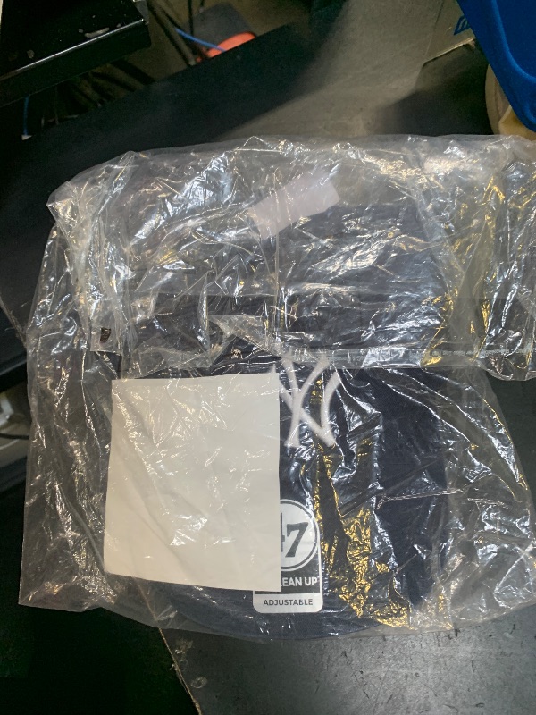 Photo 1 of '47 MLB New York Yankees Brand Navy Basic Logo Clean Up Home Adjustable Hat