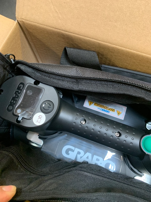 Photo 1 of GRABO PRO-Lifter-20 Electric Vacuum Suction Cup (2021) For Tiles, Stone, Wood, Glass, Concrete Pavers, Drywall. Lifts up to 375lbs with Auto Shut-OFF Switch. Incl: 1 Battery,1 Seal, Charger, Carry Bag