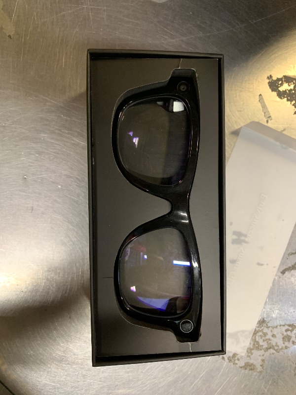 Photo 1 of 2026 Upgraded – Smart Camera Glasses, 8MP Resolution Supporting 1080P HD Video Recording, Supports Photo/Video/Audio Recording, 410mAh Battery, with AI Assistant/AI Translation/Bluetooth Calling