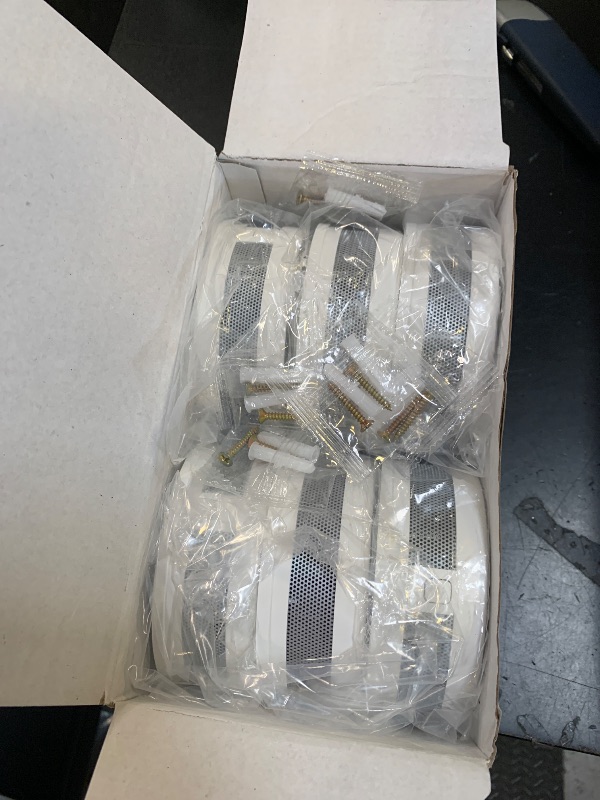 Photo 1 of 10-Year Battery Wireless Interconnected Smoke and Carbon Monoxide Detector, Smart Interlink Smoke CO Alarm with Digital Display, Fire and CO Combo Alarm for Home (6 Pack)